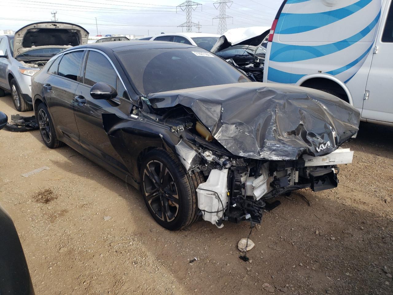 2022 KIA K5