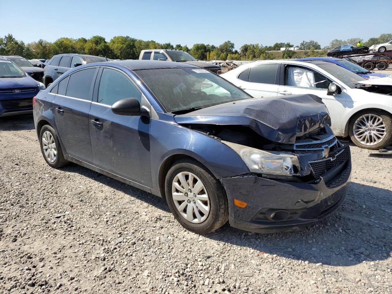 2011 CHEVROLET CRUZE