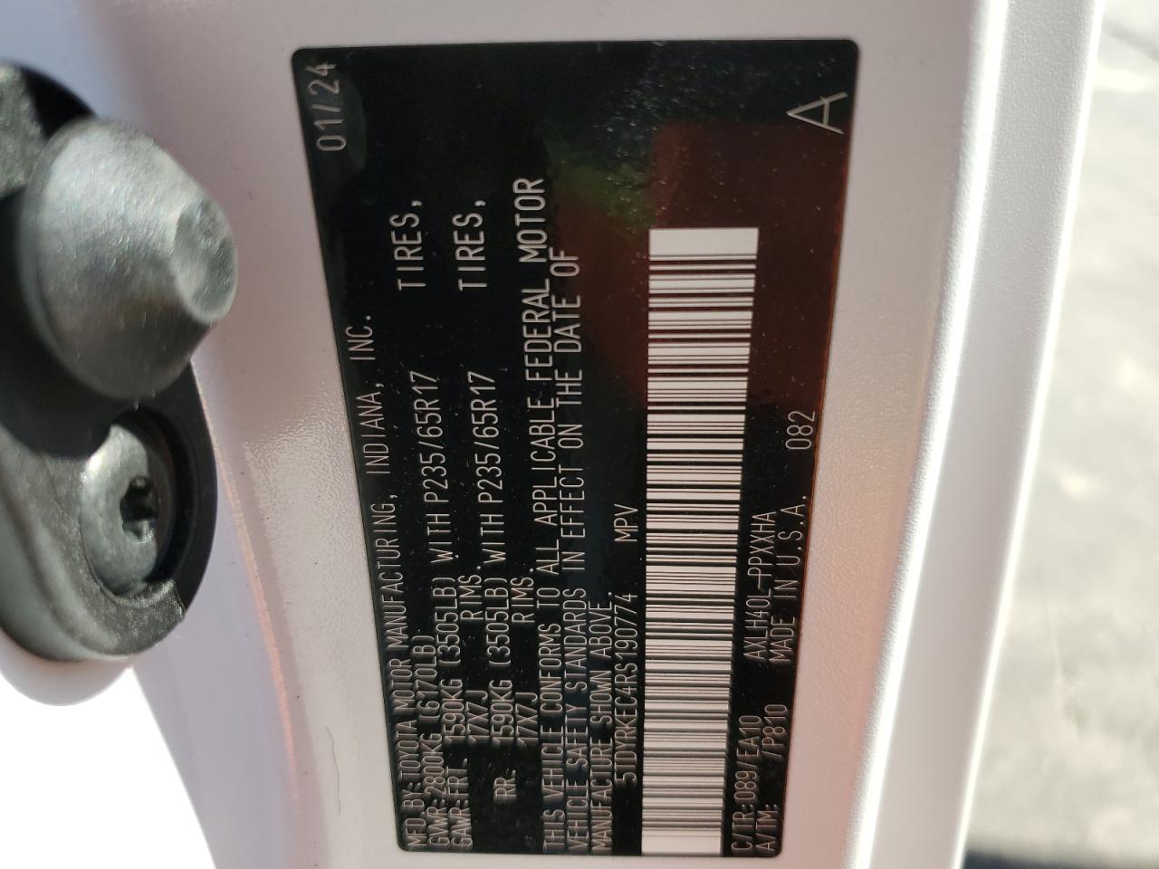 2024 TOYOTA SIENNA