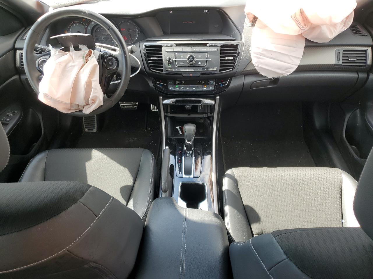 2017 HONDA ACCORD