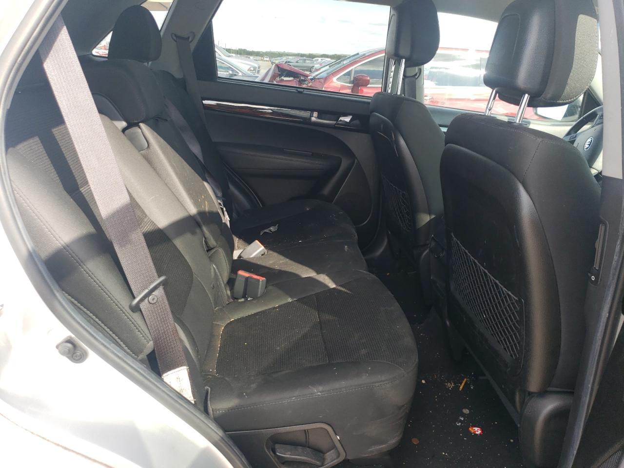 2014 KIA SORENTO