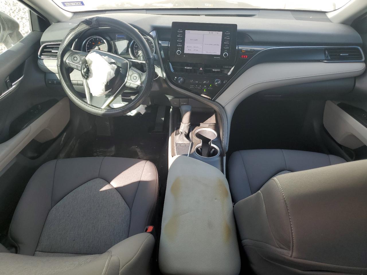 2024 TOYOTA CAMRY