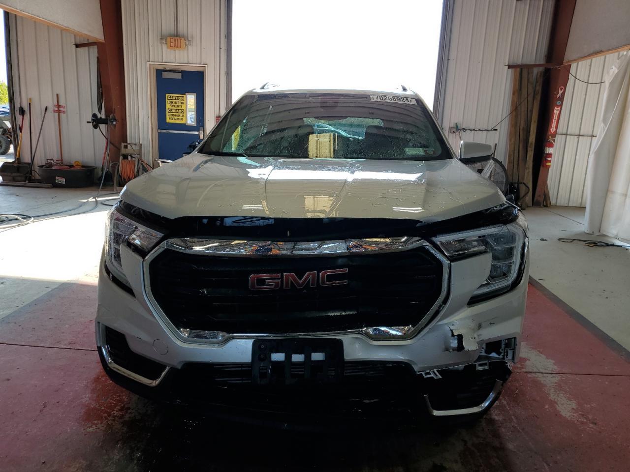 2022 GMC Terrain