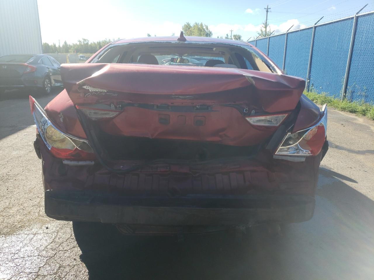2011 HYUNDAI SONATA