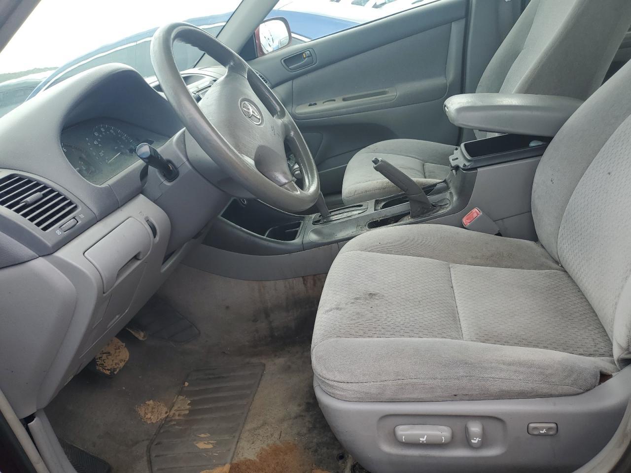 2004 TOYOTA CAMRY