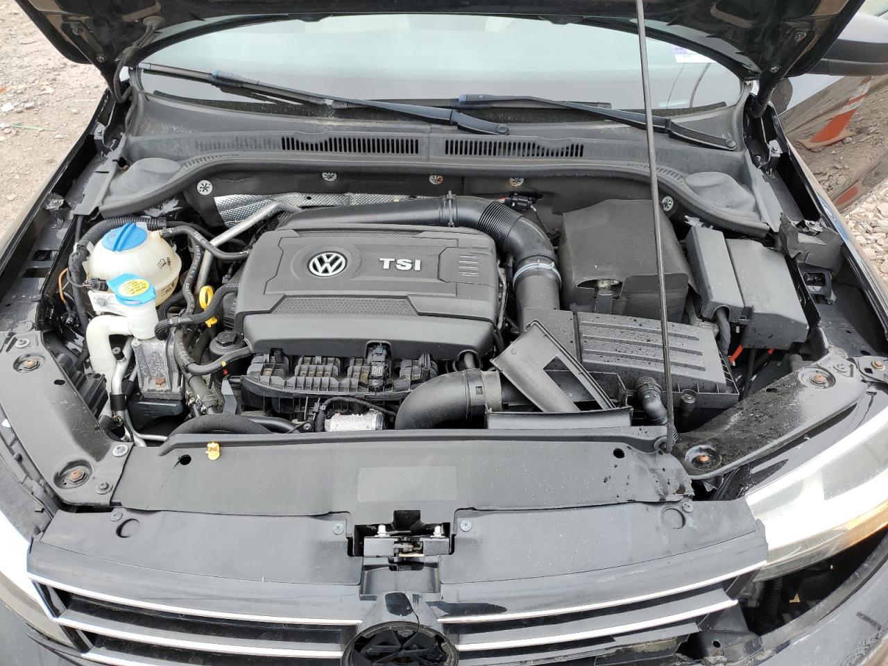 2016 VOLKSWAGEN JETTA