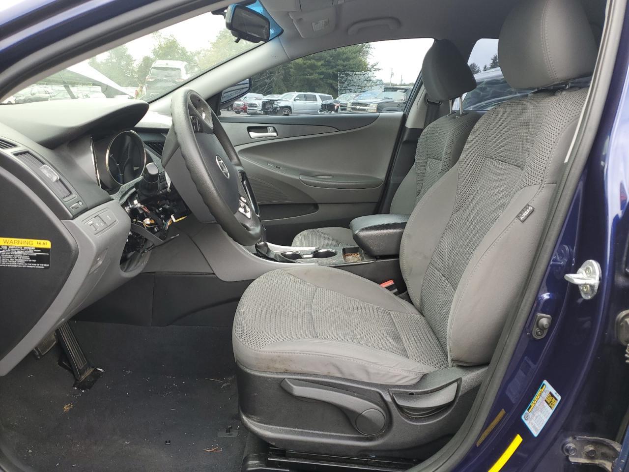 2012 HYUNDAI SONATA