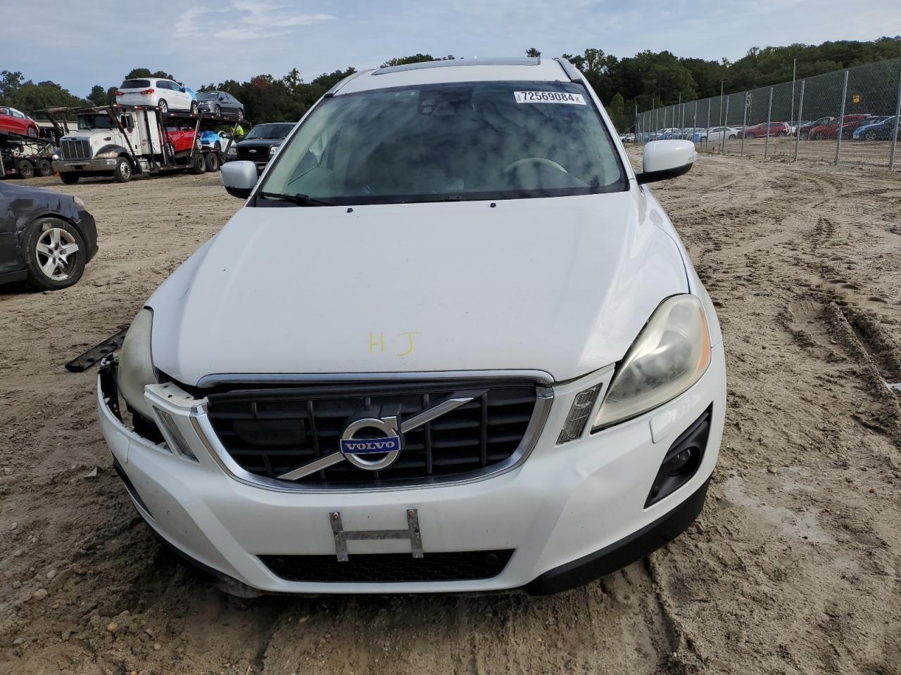 2010 VOLVO XC60