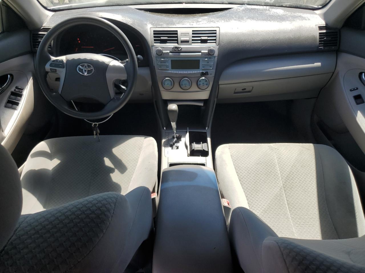 2009 TOYOTA CAMRY