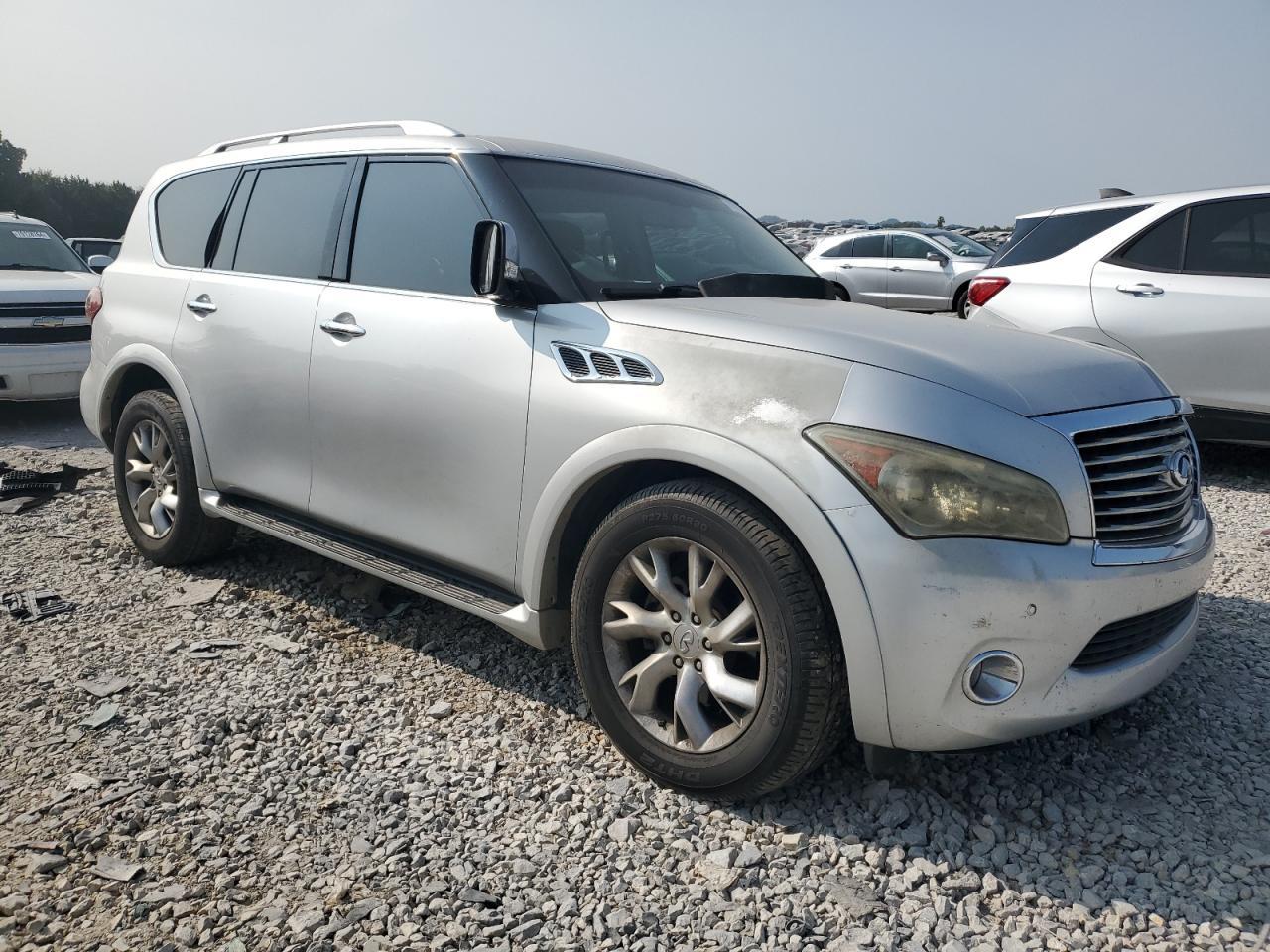 2011 INFINITI QX56