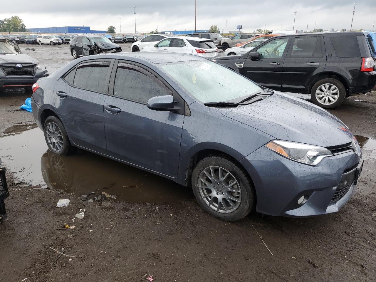 2016 TOYOTA COROLLA