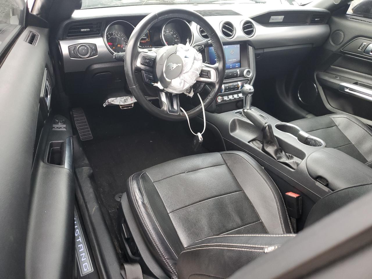 2022 FORD MUSTANG