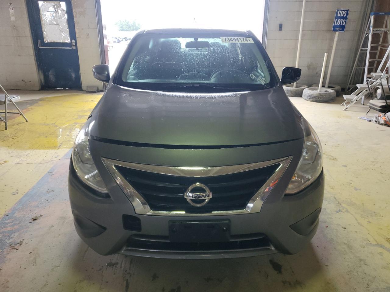 2019 NISSAN VERSA