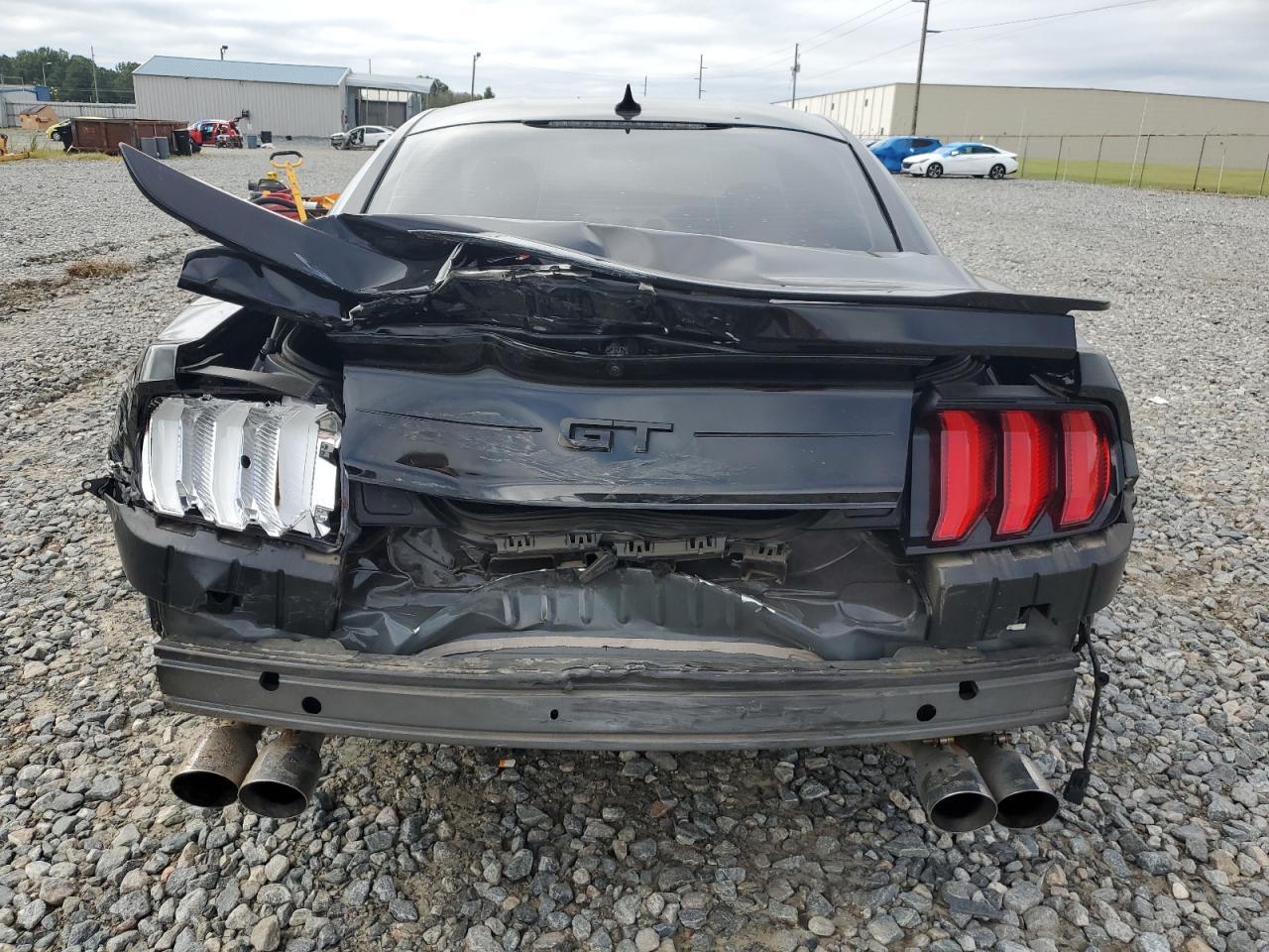2022 FORD MUSTANG