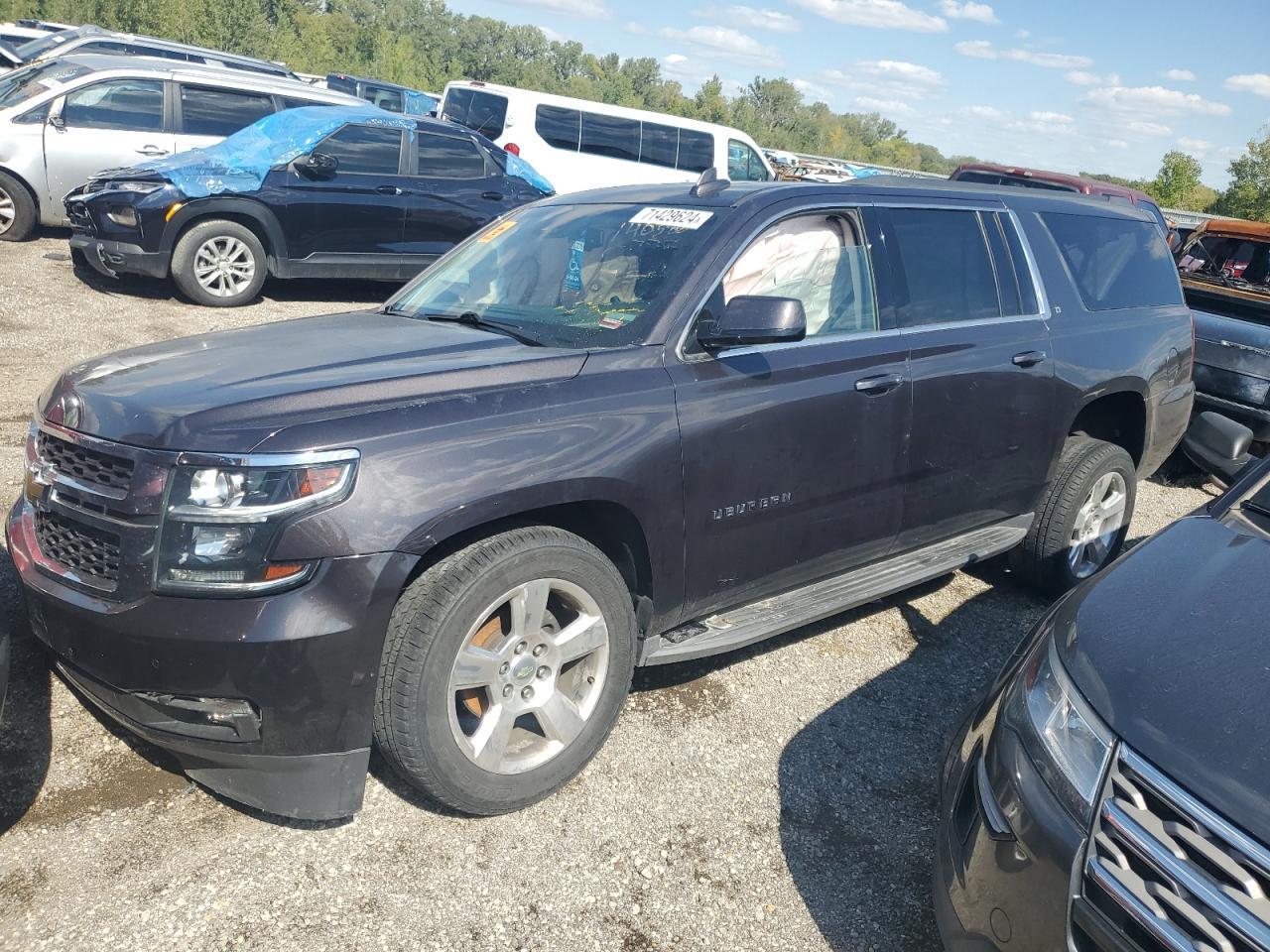 2015 CHEVROLET Suburban