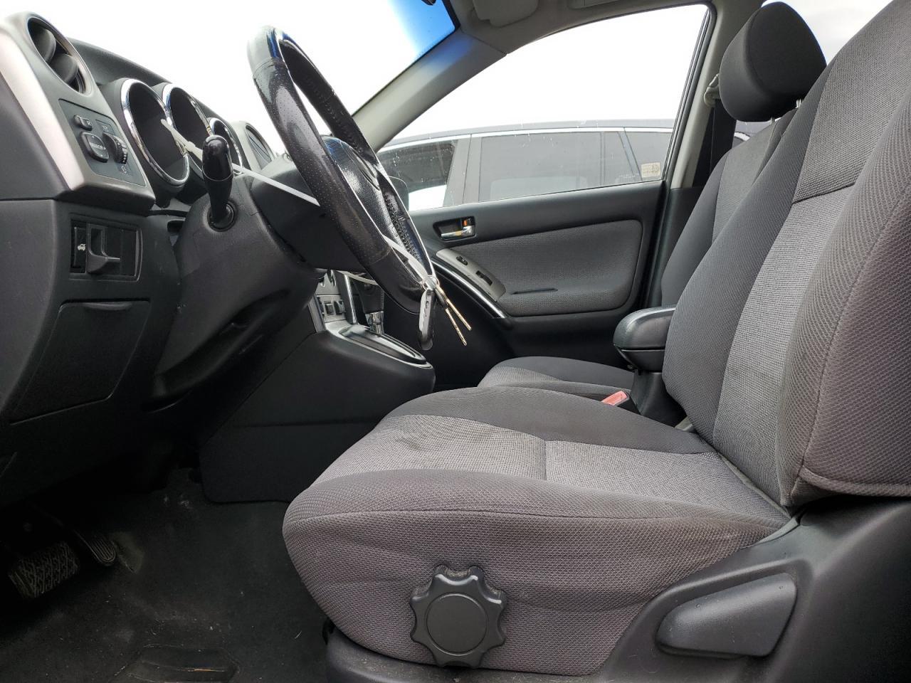 2004 TOYOTA COROLLA