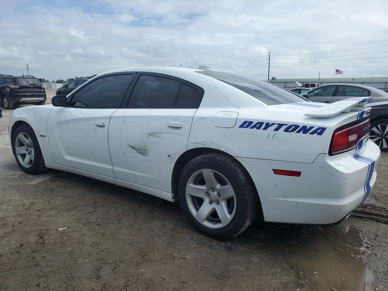 2013 DODGE CHARGER
