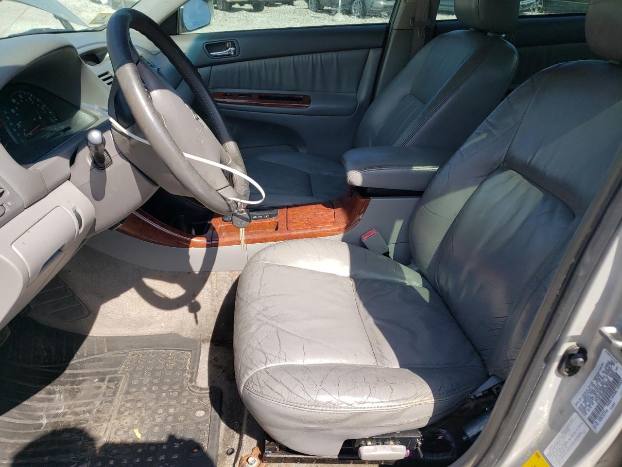 2002 TOYOTA CAMRY