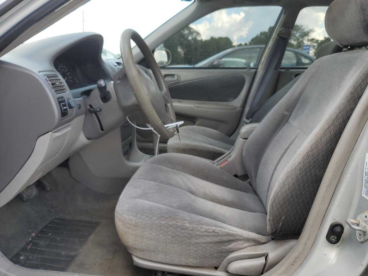 2002 TOYOTA COROLLA
