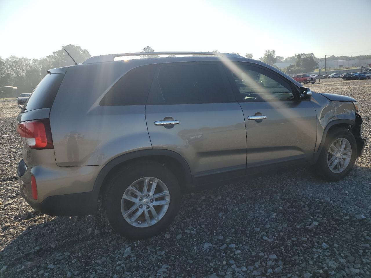 2015 KIA SORENTO