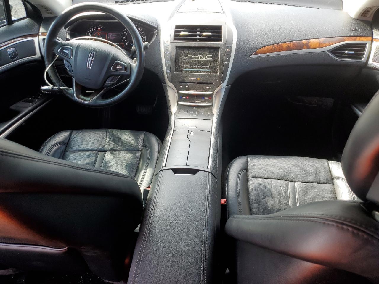 2016 LINCOLN MKZ