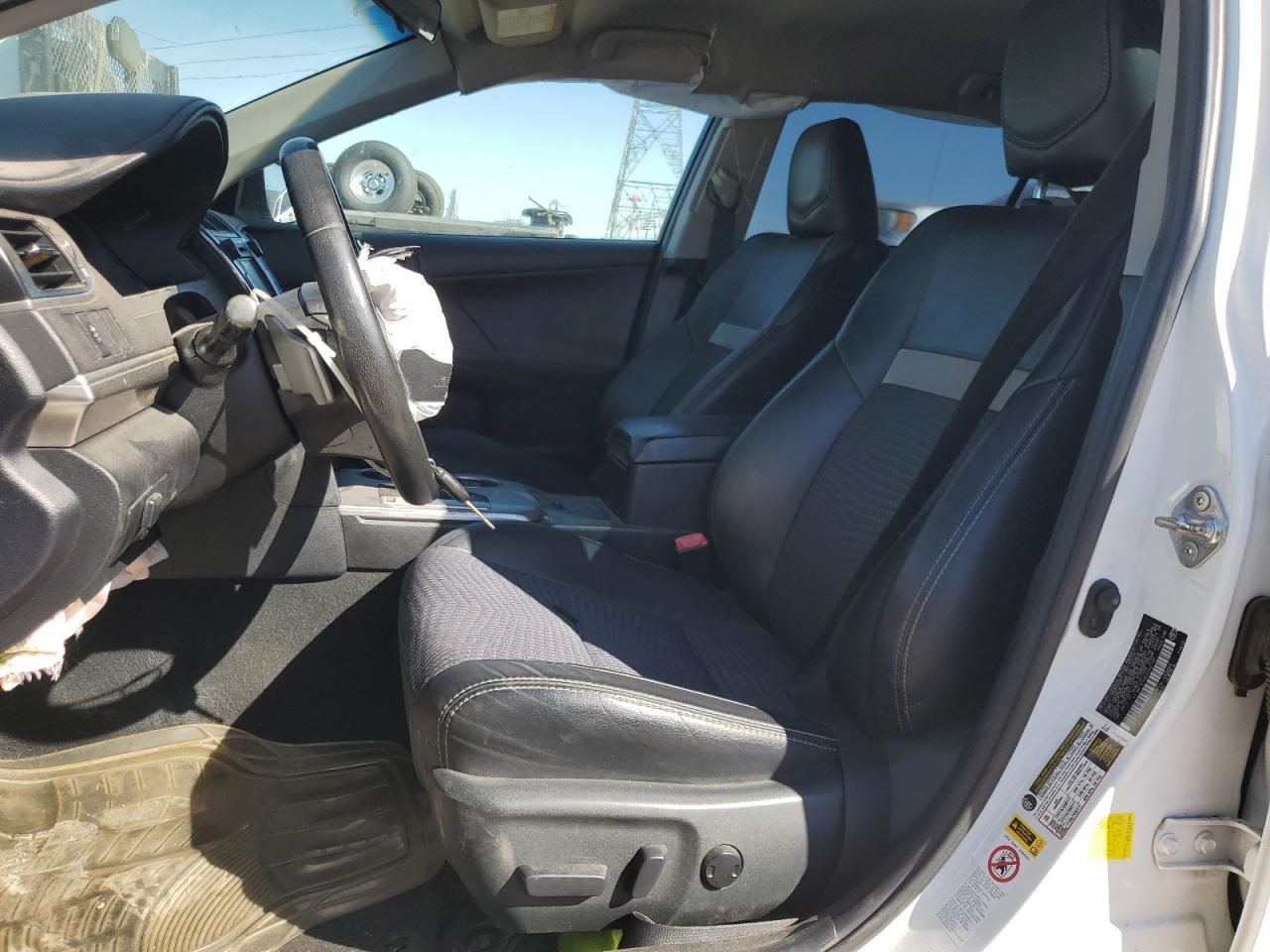 2012 TOYOTA CAMRY