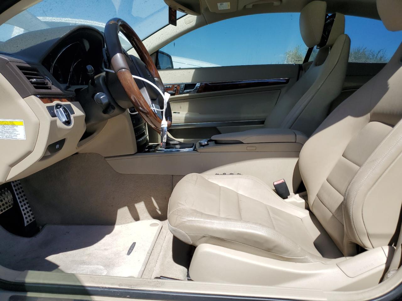 2013 MERCEDES-BENZ E-Class