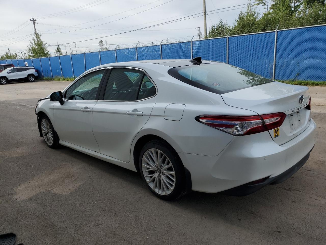 2018 TOYOTA CAMRY