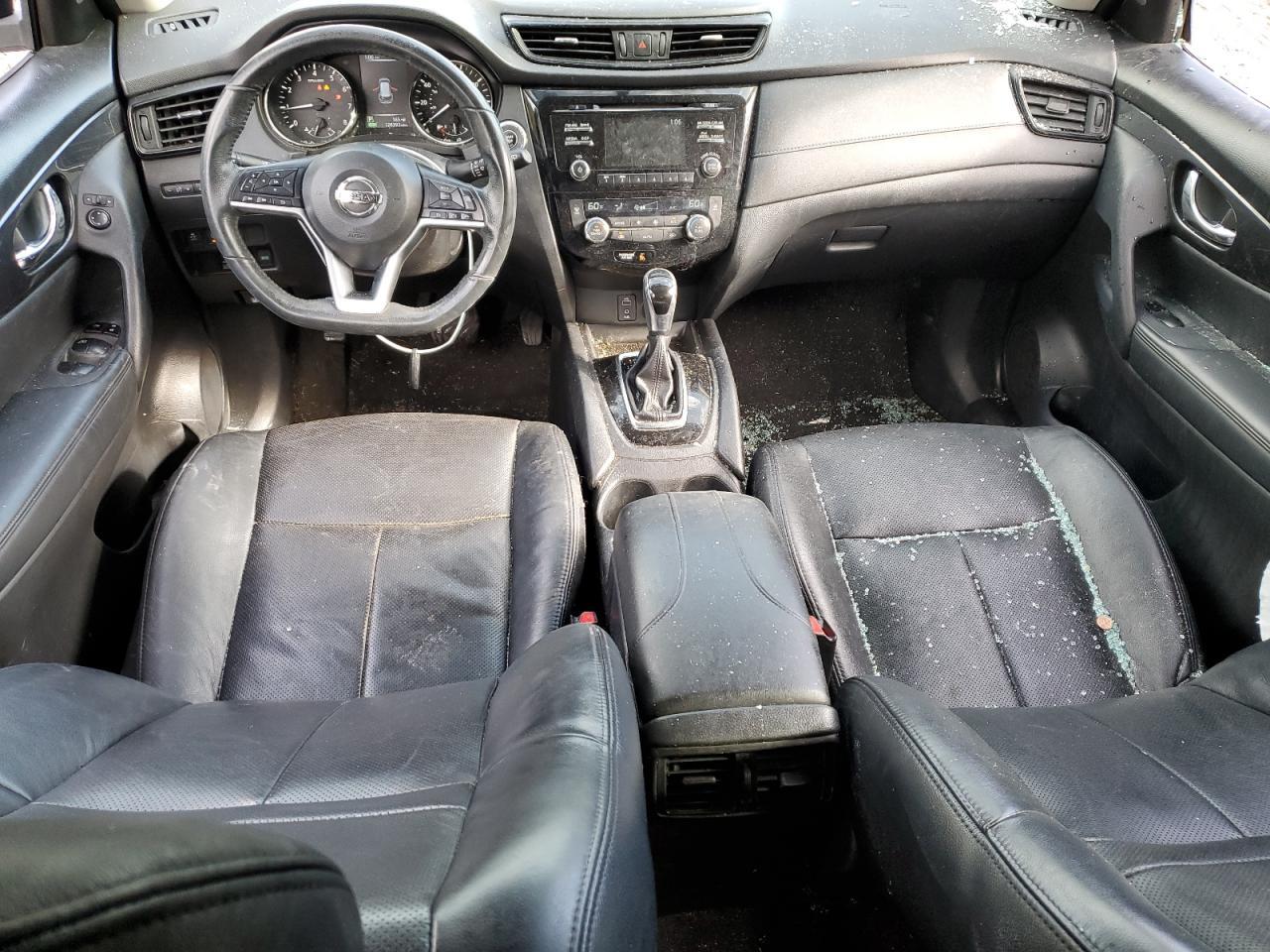 2017 NISSAN ROGUE