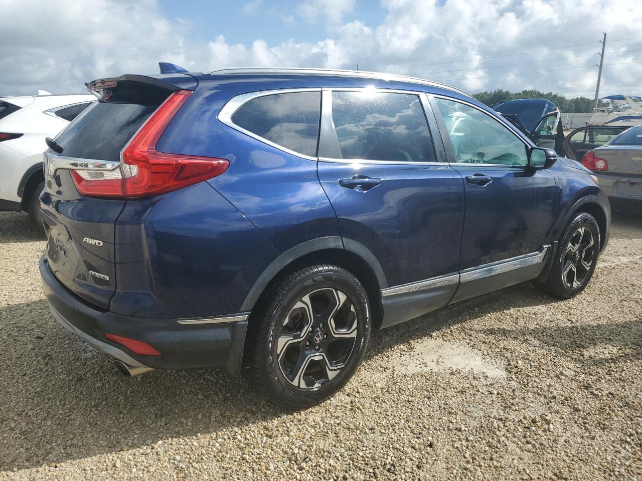 2018 HONDA CR-V