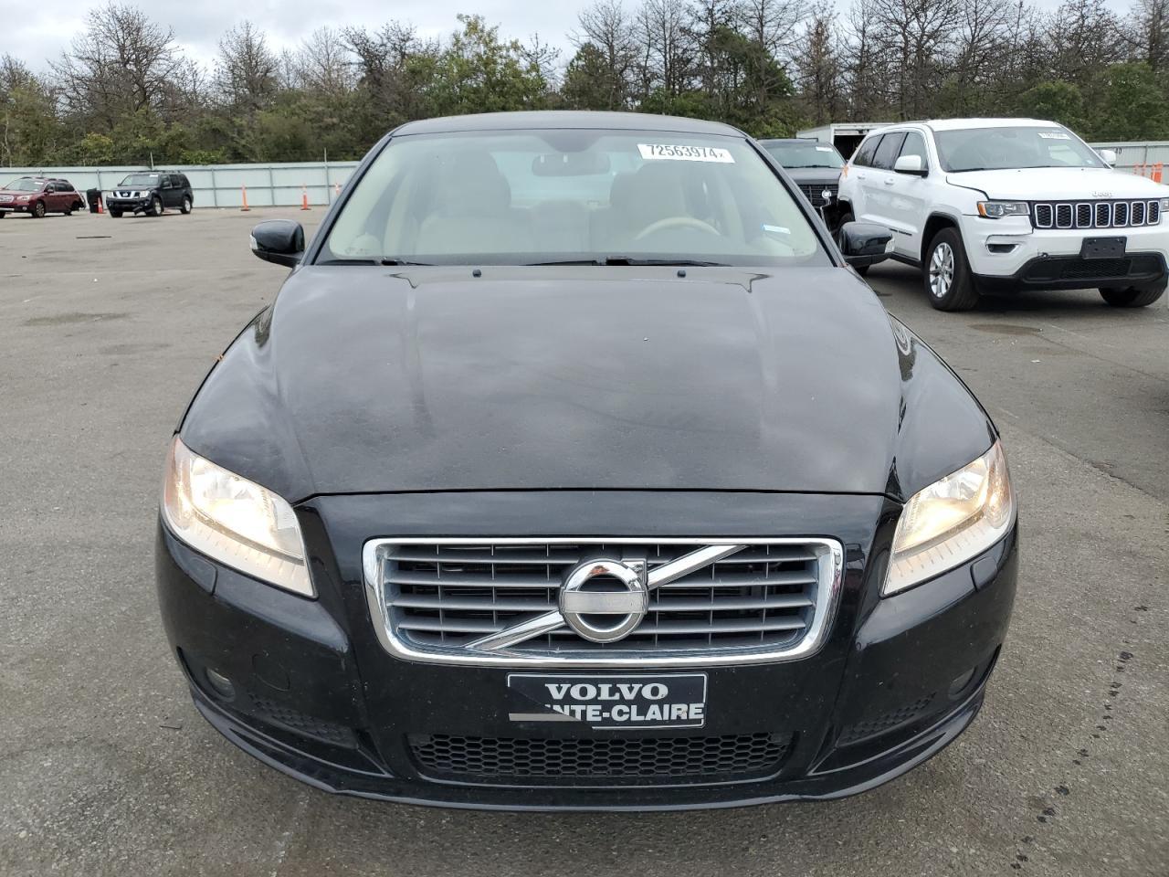 2010 VOLVO S80