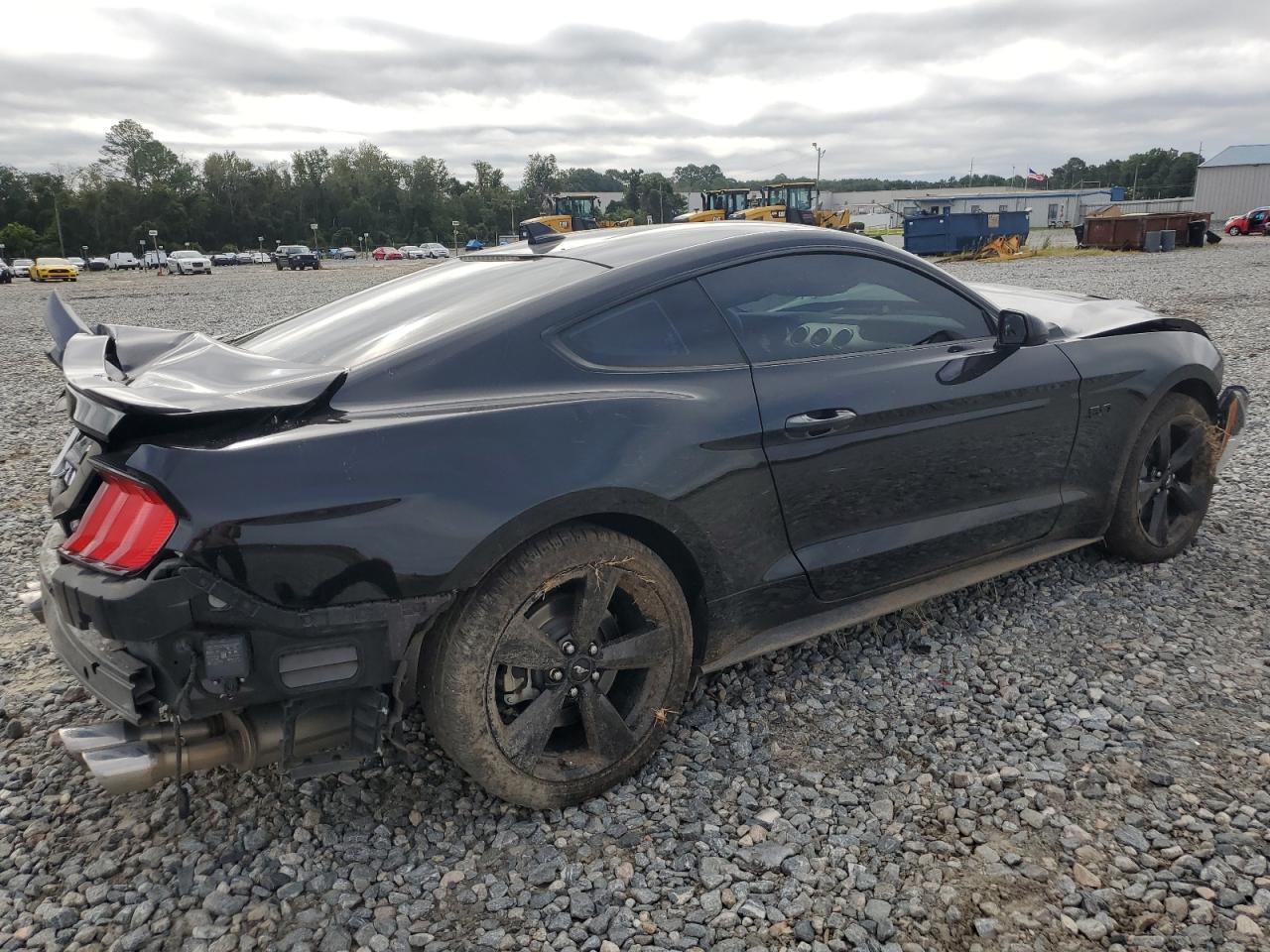 2022 FORD MUSTANG