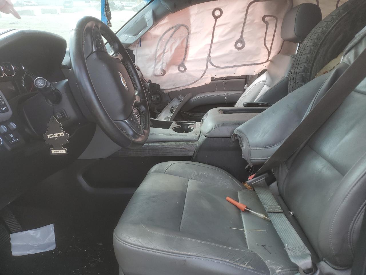 2015 CHEVROLET Suburban