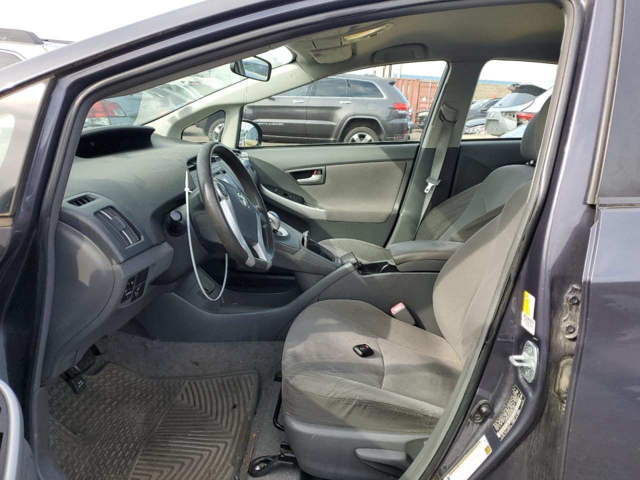 2011 TOYOTA PRIUS