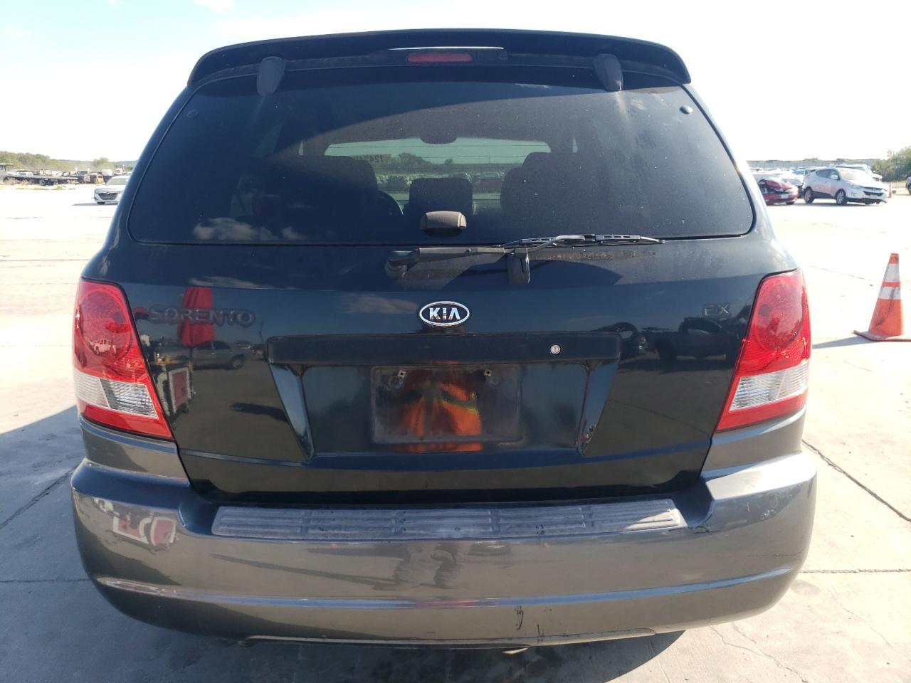 2002 KIA SORENTO
