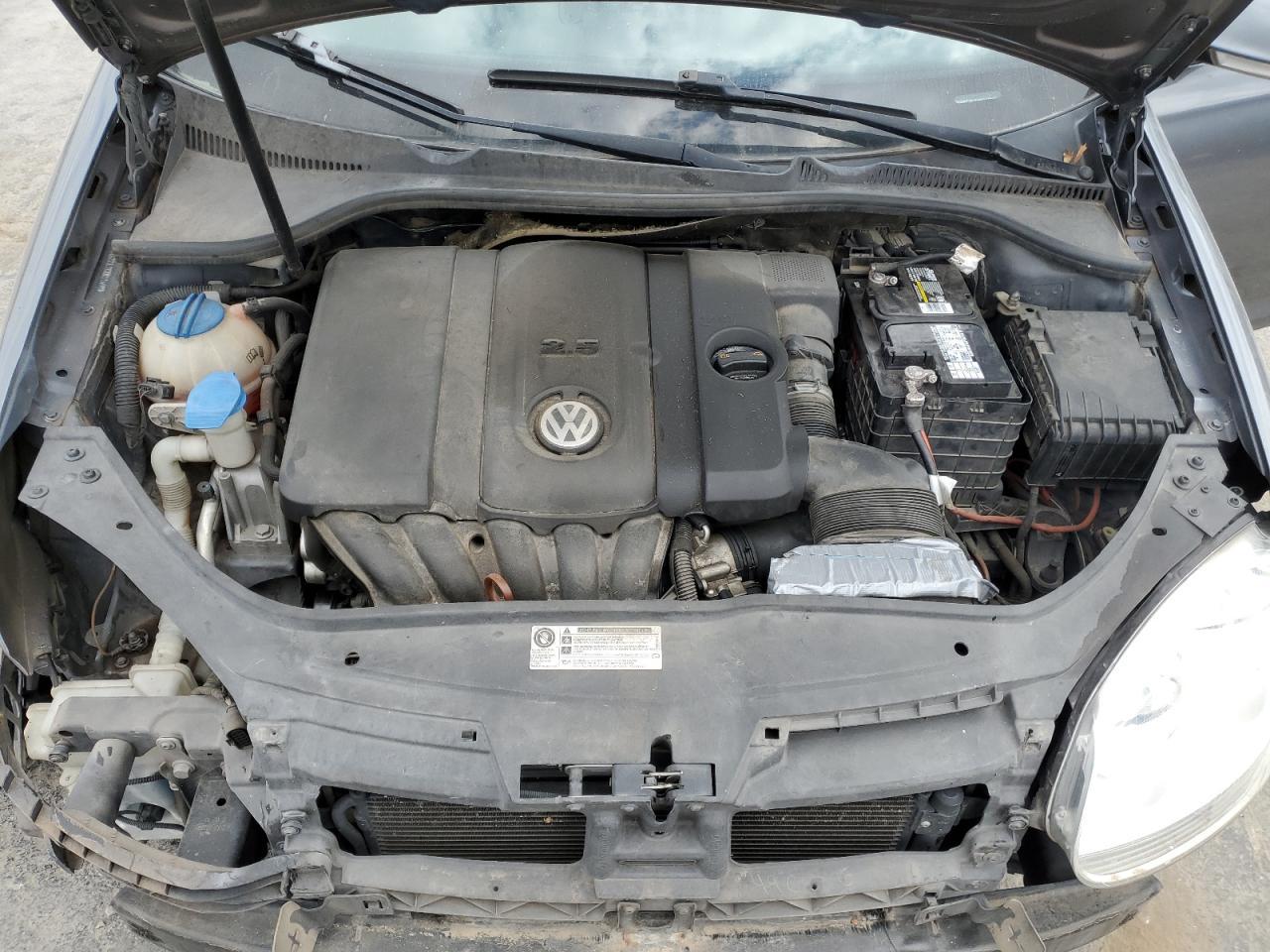2010 VOLKSWAGEN JETTA