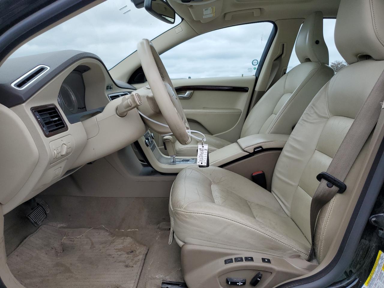 2010 VOLVO S80