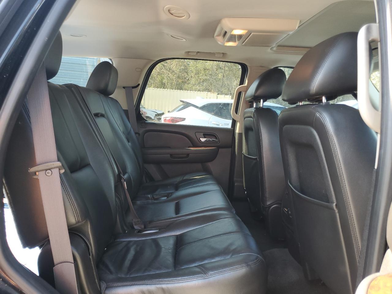 2012 CHEVROLET Tahoe