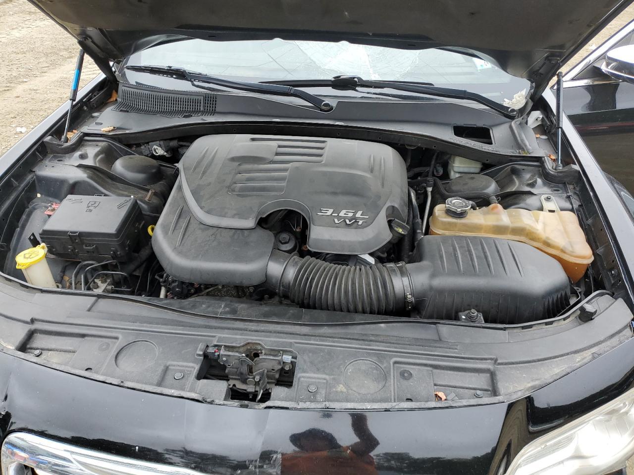 2012 CHRYSLER 300
