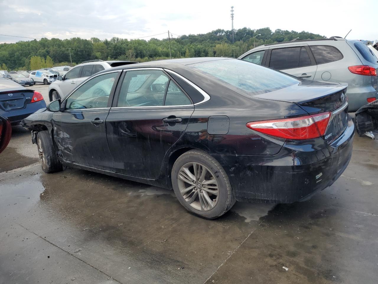 2016 TOYOTA CAMRY