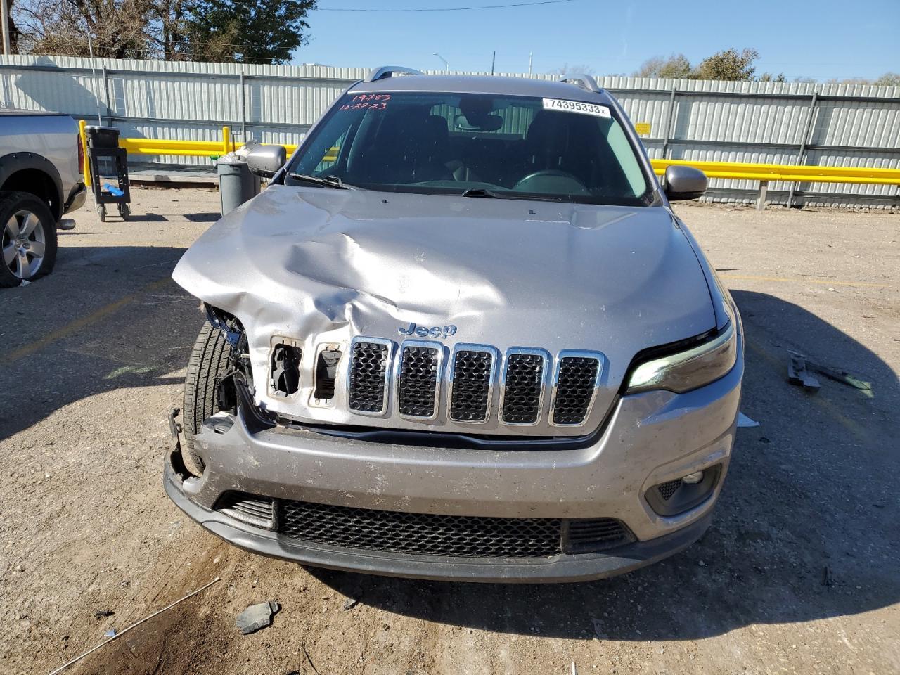2019 JEEP CHEROKEE