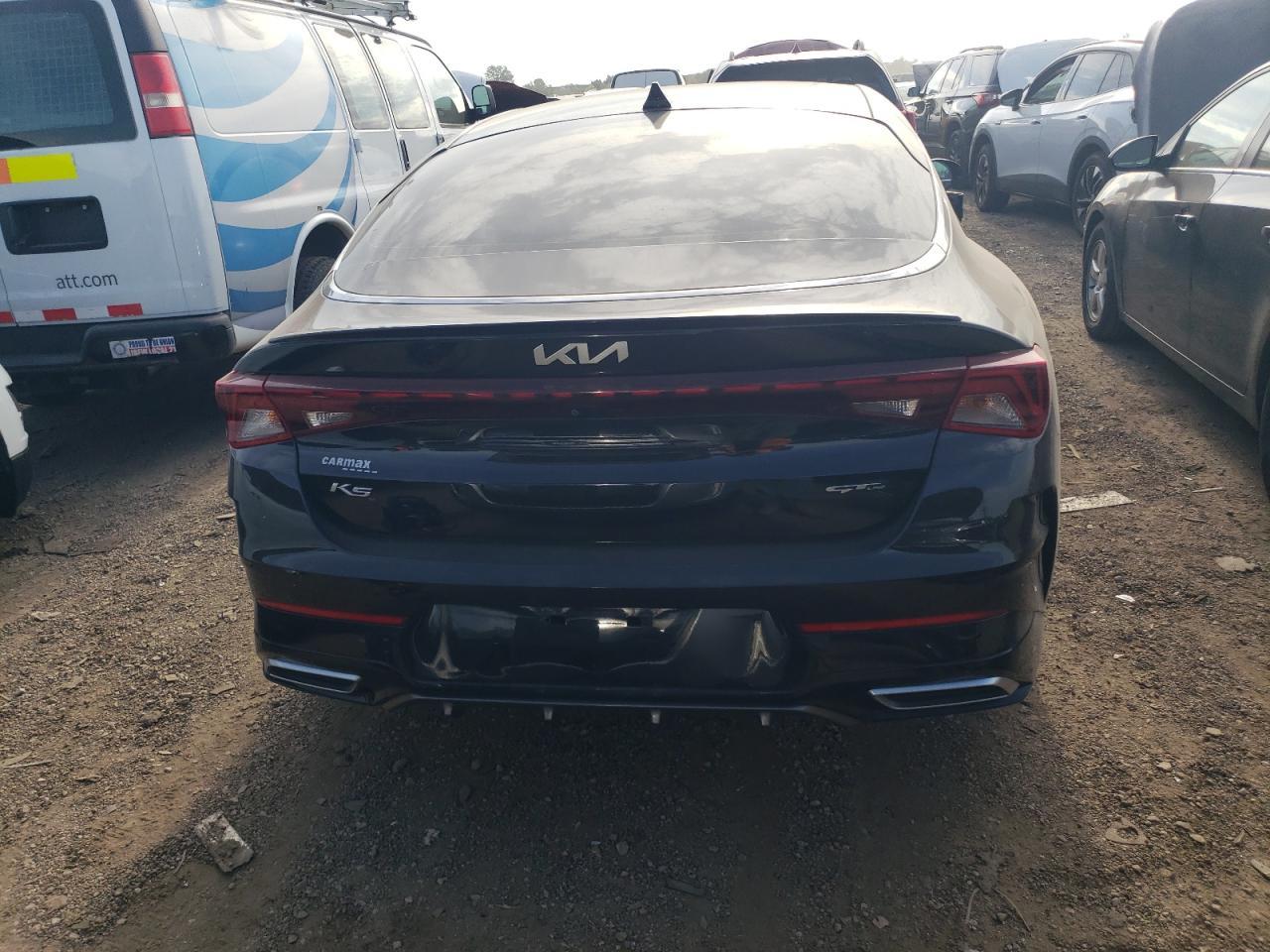 2022 KIA K5
