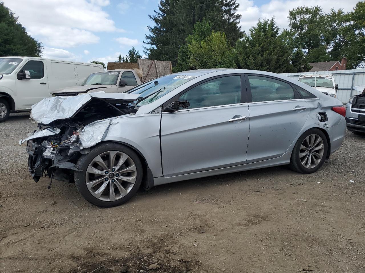 2011 HYUNDAI SONATA