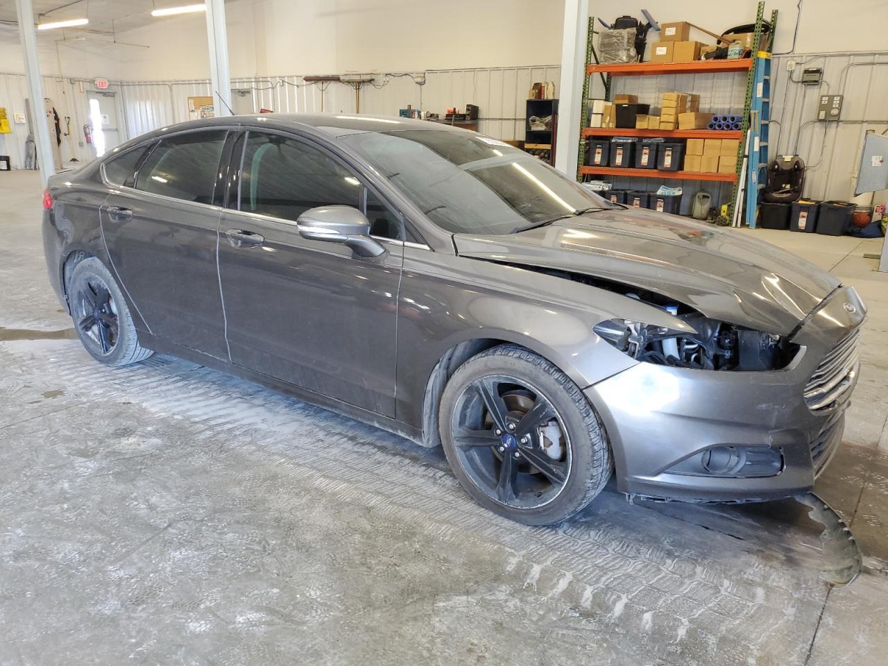 2016 FORD FUSION