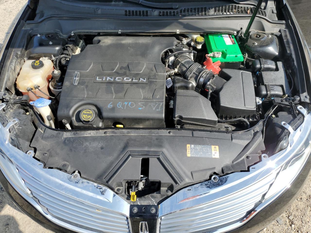 2016 LINCOLN MKZ