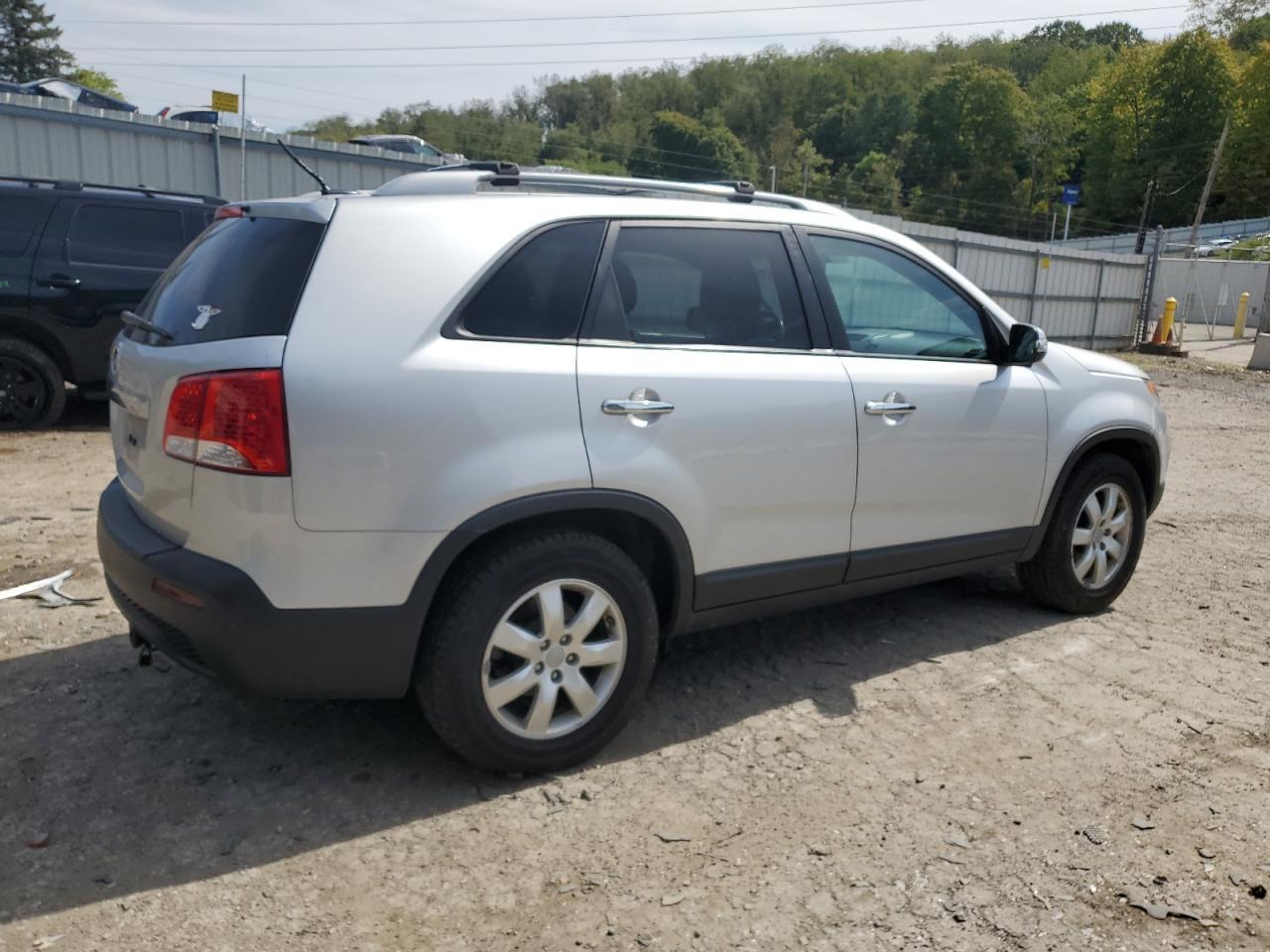 2012 KIA SORENTO
