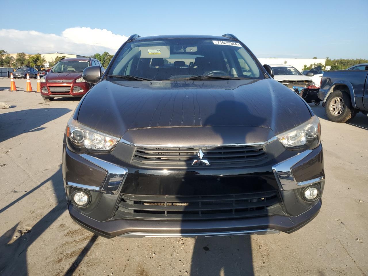 2017 MITSUBISHI outlander