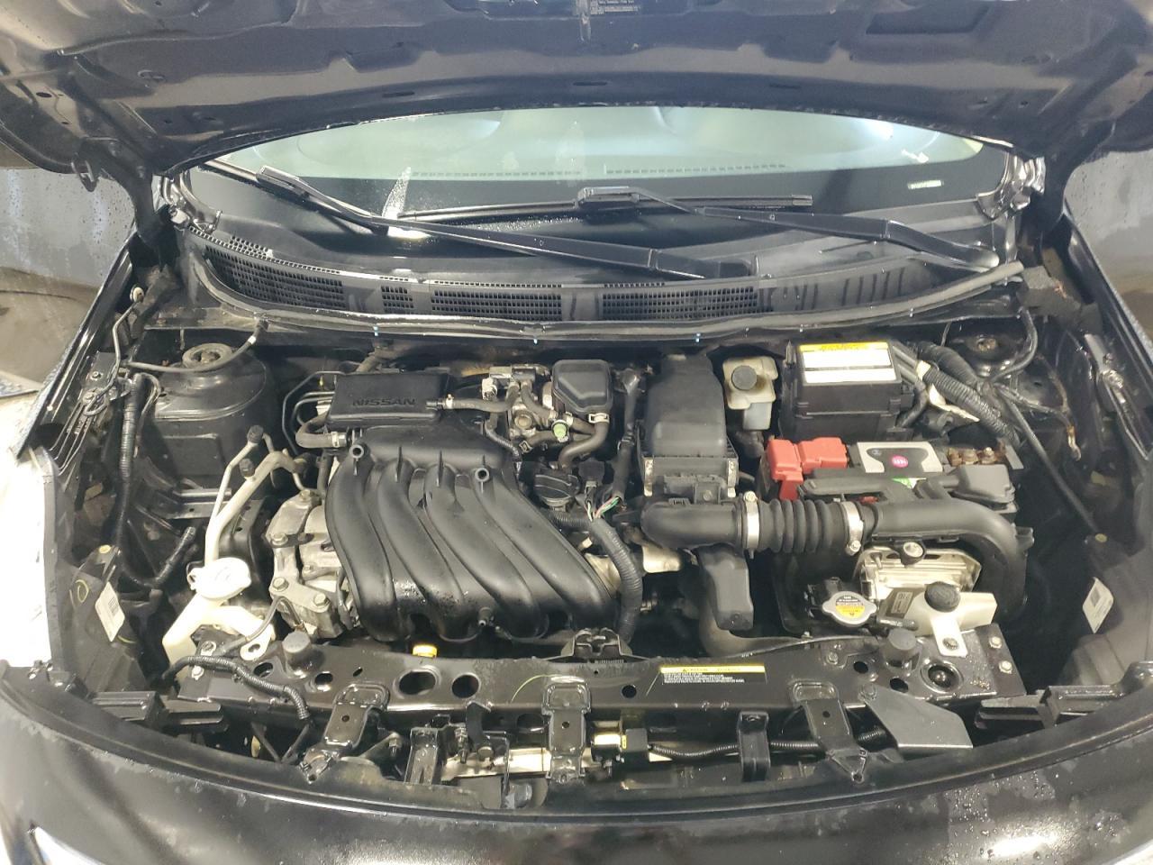 2016 NISSAN VERSA