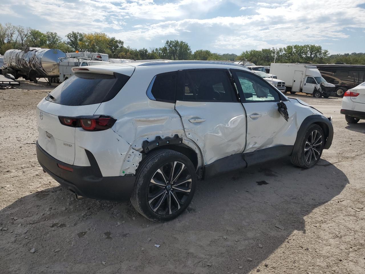 2023 MAZDA CX-50