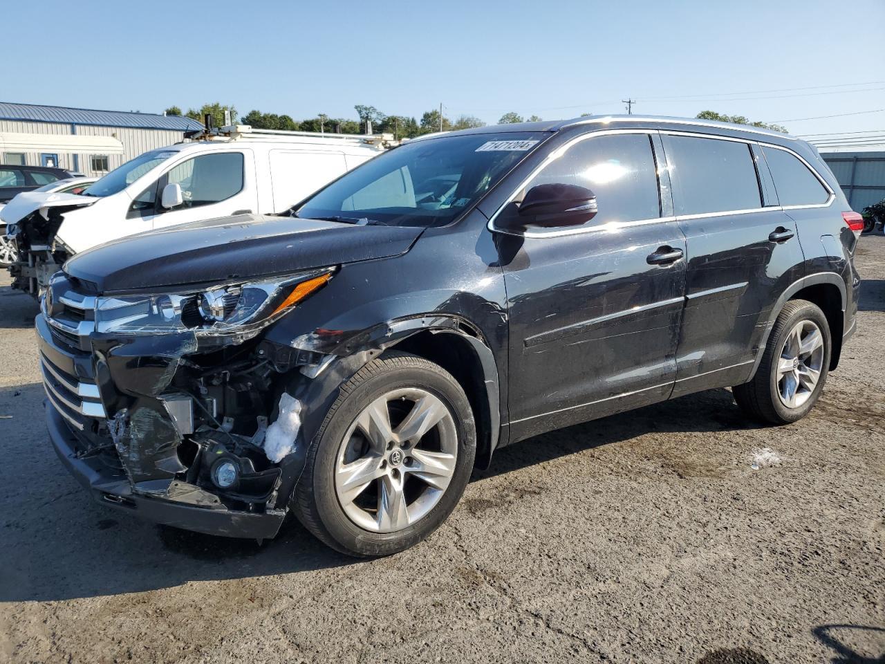 2019 TOYOTA HIGHLANDER